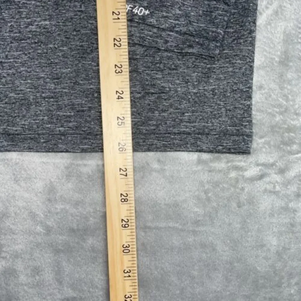 Nike Swim Dri-Fit Shirt Mens M Gray Black Long‎ Sleeve Swoosh Crew Neck UPF 40
